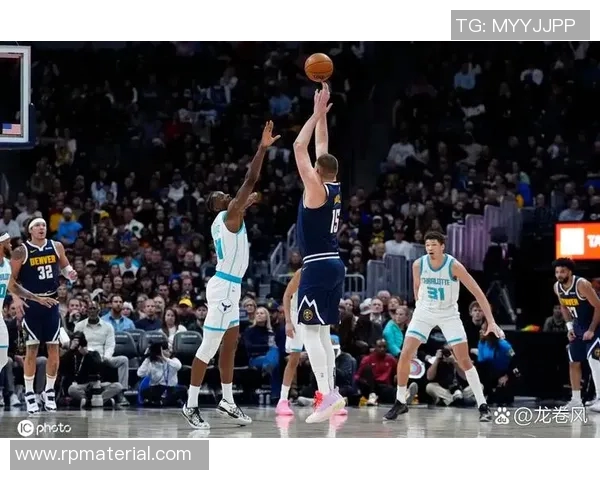 2017年NBA骑士与掘金激战回顾精彩瞬间与赛季亮点分析