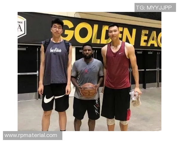 余嘉豪的成长之路与篮球梦想的追逐历程探秘
