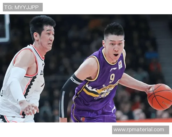 辽宁本钢与北京控股激战正酣谁能在这场较量中笑到最后