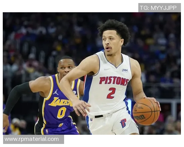 凯德坎宁安如何在NBA赛场上展现全能球技与领袖魅力 凯德坎宁安如何在NBA赛场上展现全能球技与领袖魅力