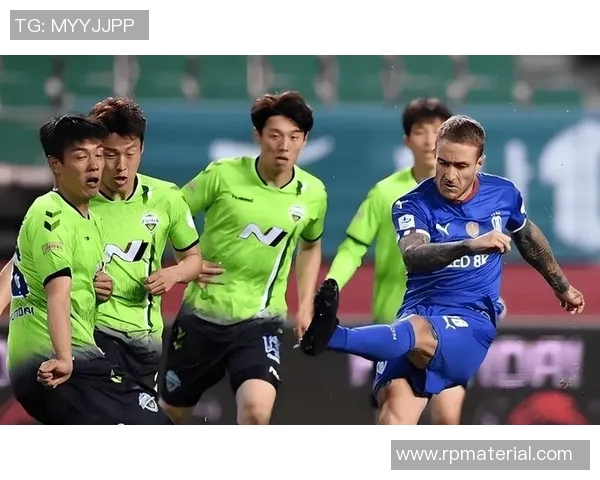 全北现代与仁川联队激战在即谁能在这场对决中笑到最后